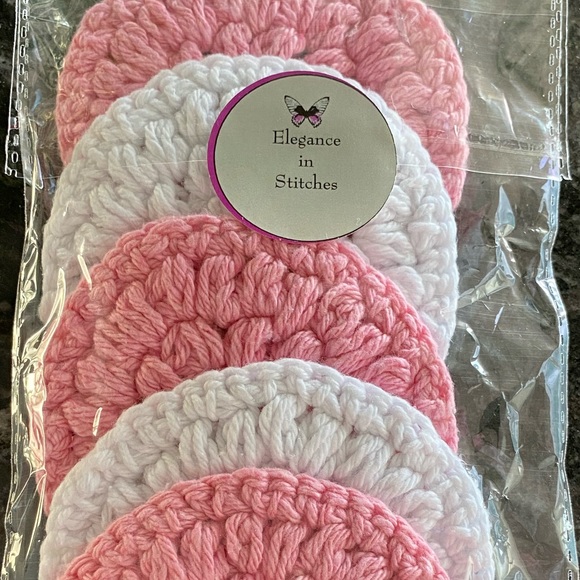 1 PACK -Washable Face Wipes ‘Elegance in Stitches’ - Picture 2 of 4